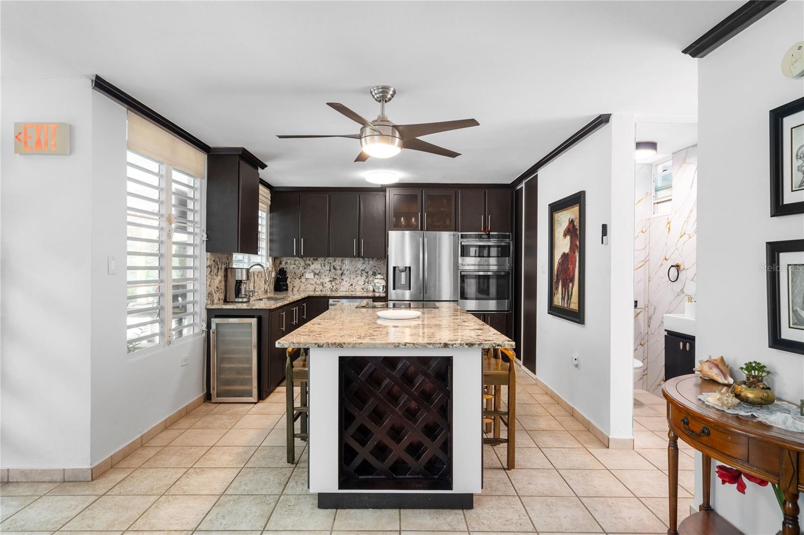 1 URB. EVERGREEN TOWN HOUSES