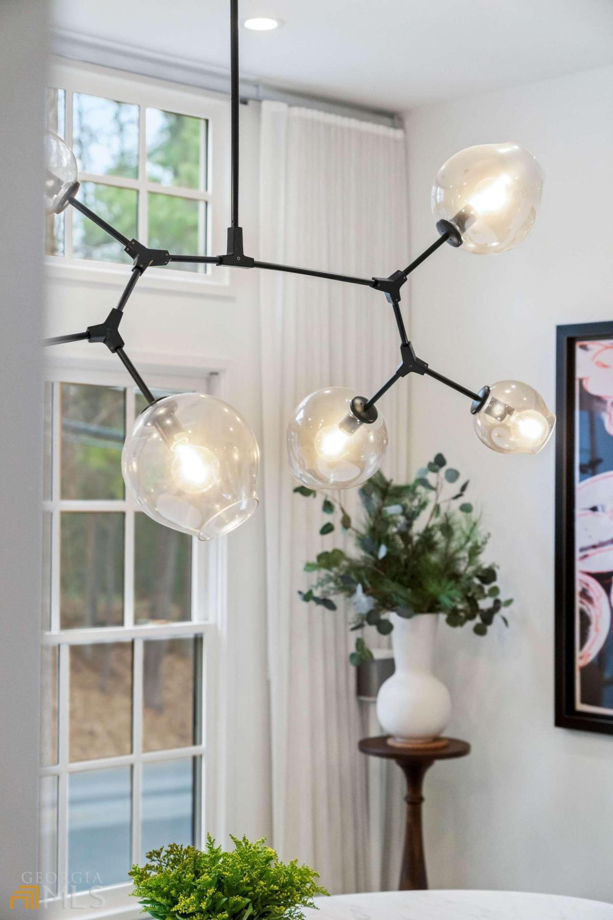 2932 Hermance Drive NE