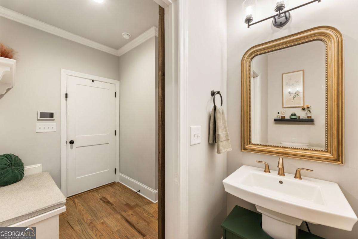 4395 Capstone Court