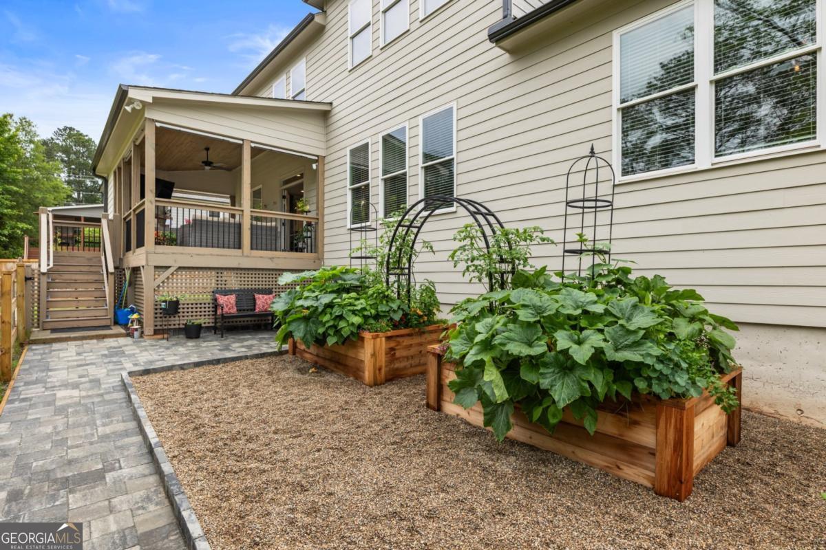 4395 Capstone Court