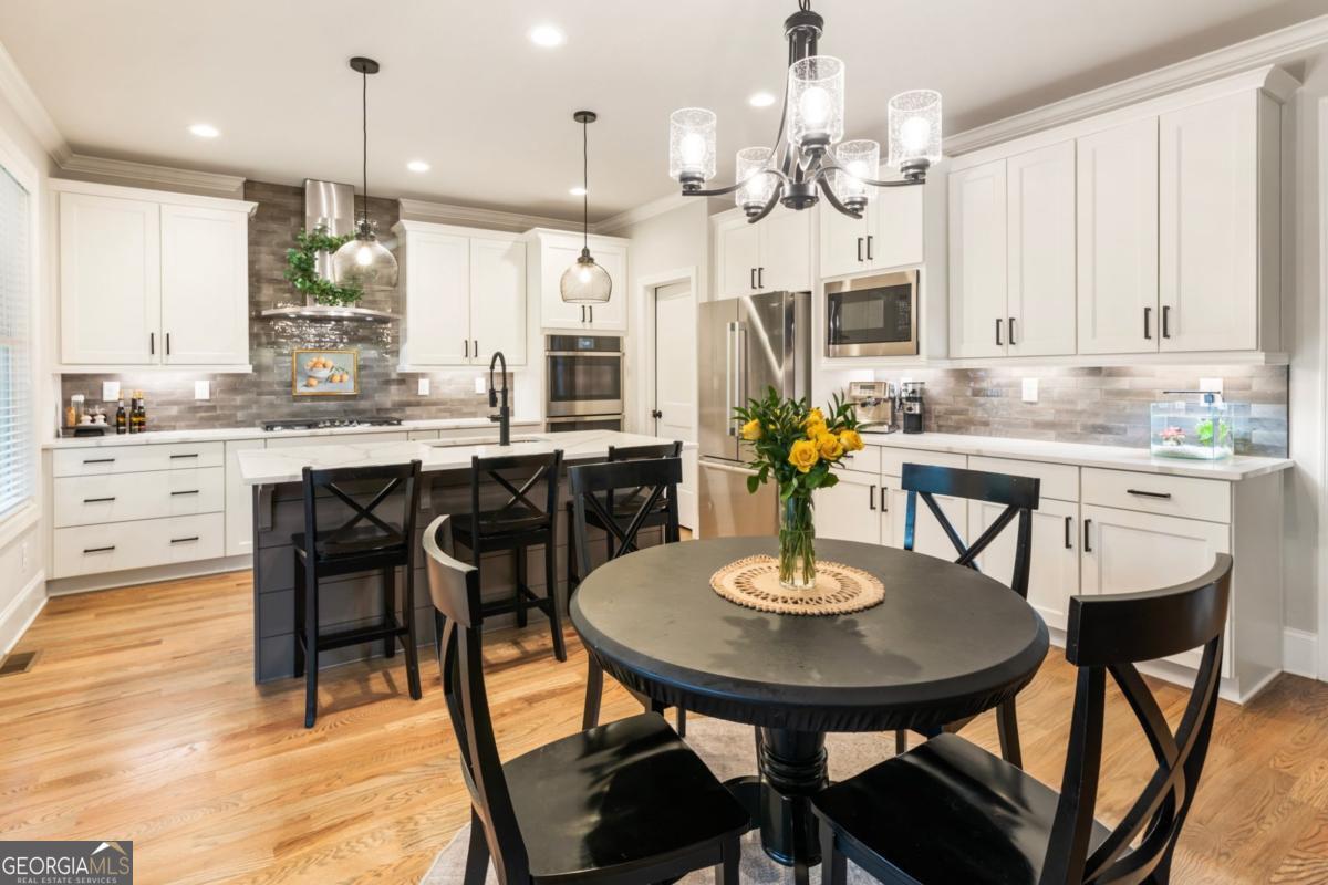 4395 Capstone Court