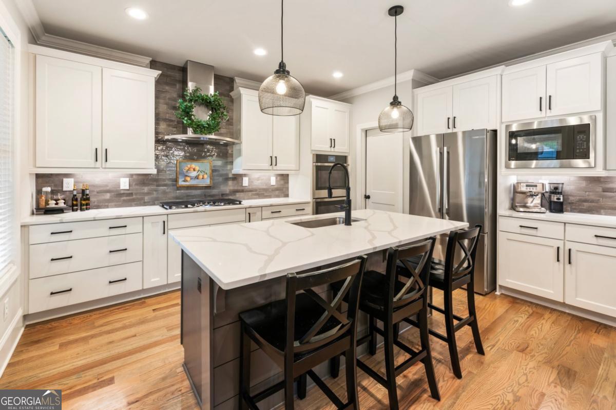 4395 Capstone Court