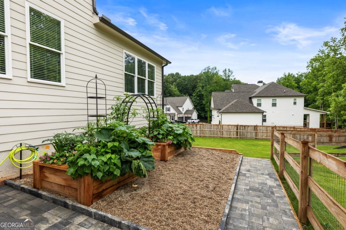 4395 Capstone Court
