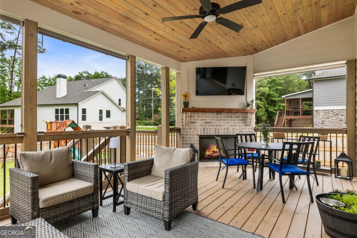 4395 Capstone Court