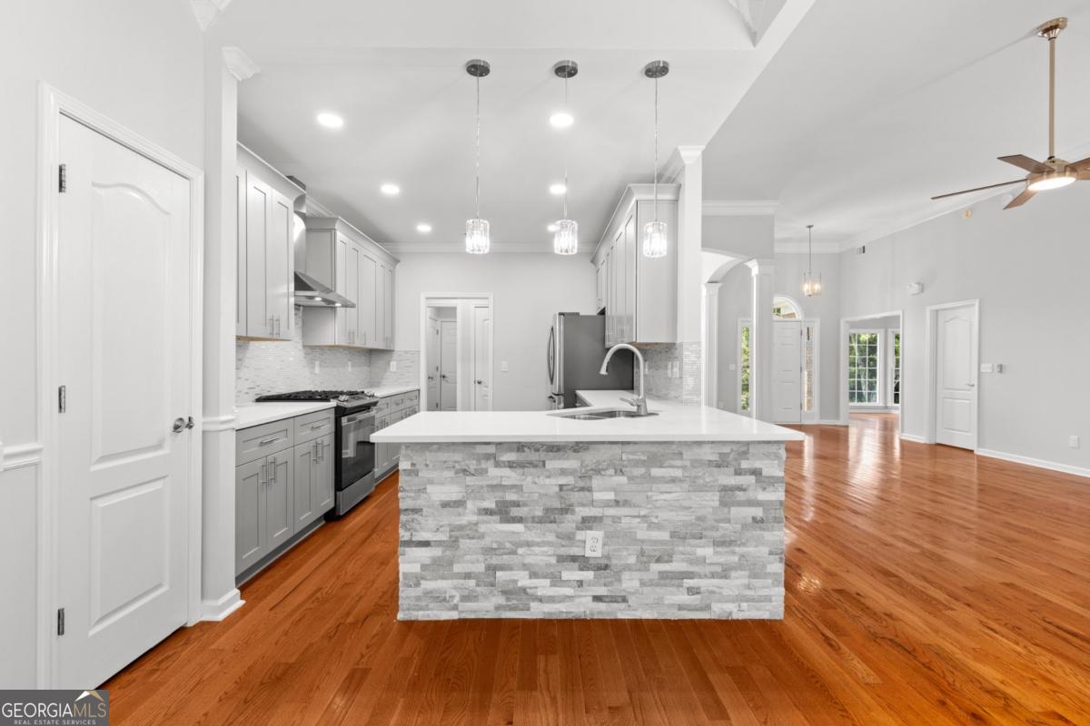 1751 Mulberry Lake Drive