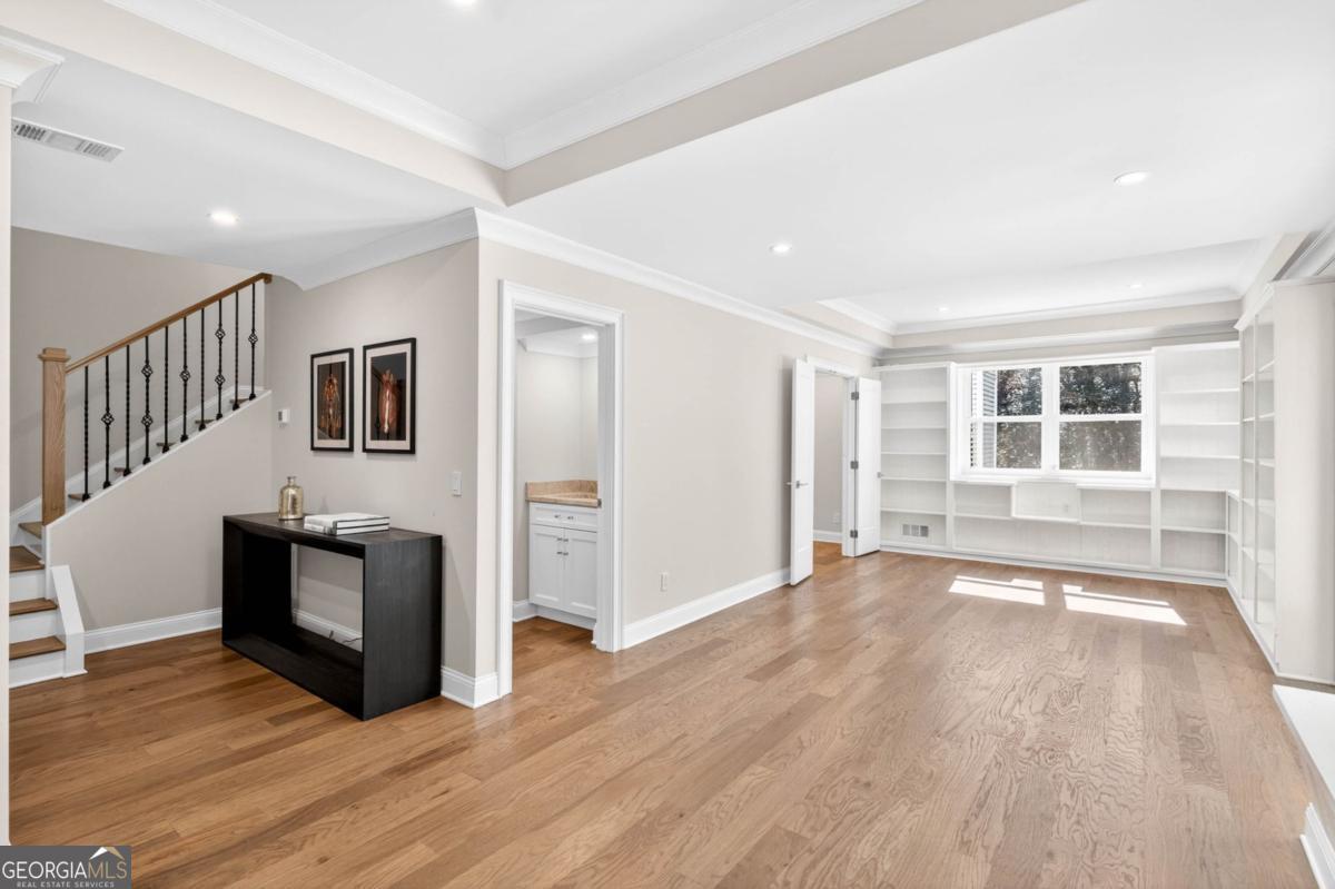 370 Valley Green Drive