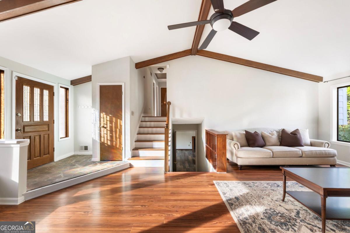 220 Wickerberry Hollow