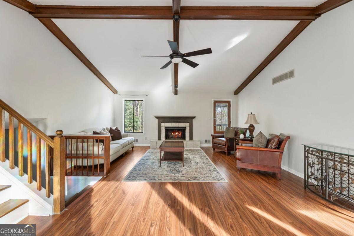 220 Wickerberry Hollow