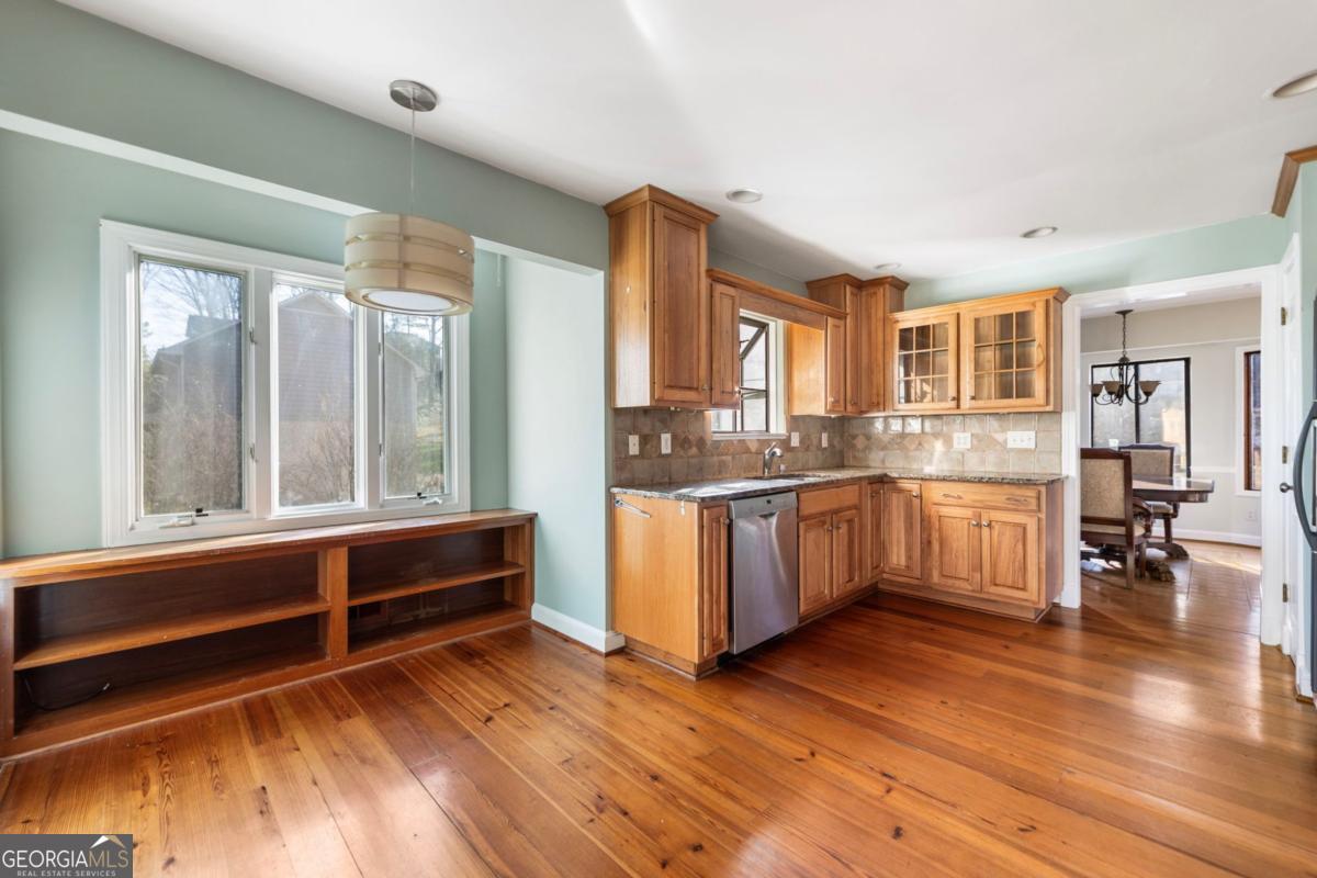 220 Wickerberry Hollow