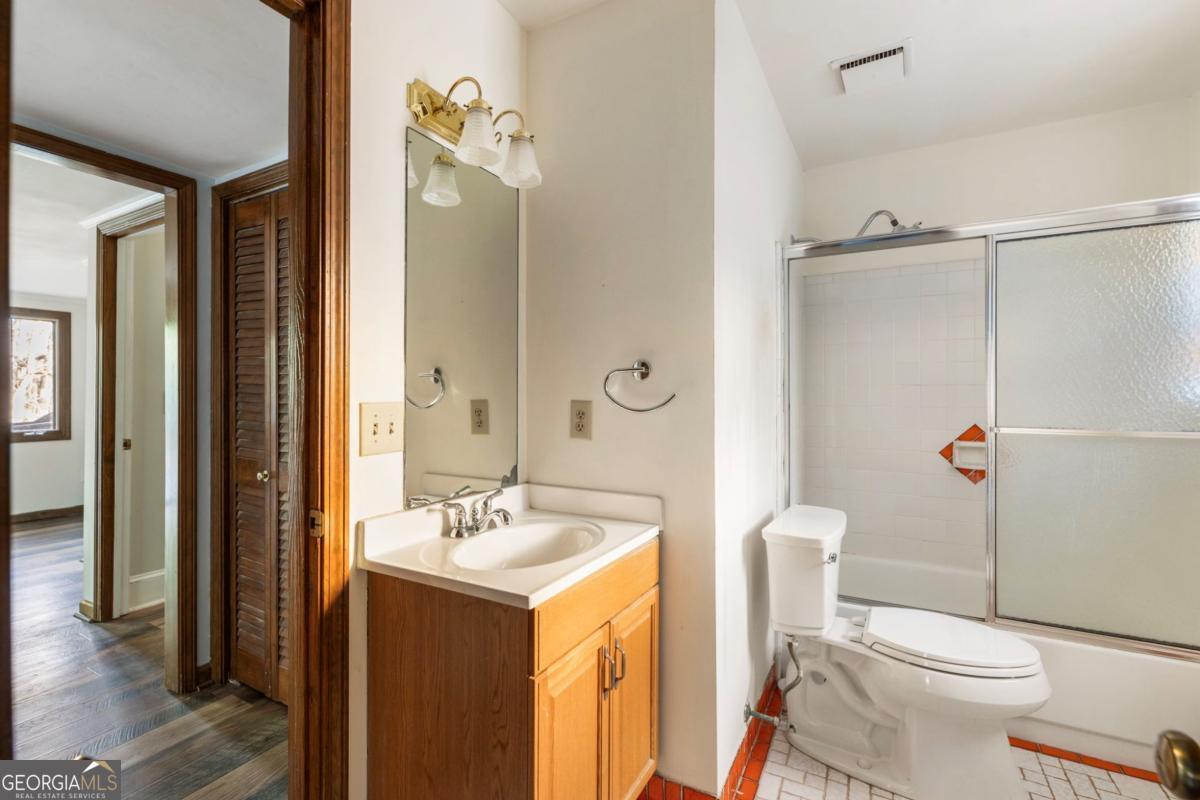 220 Wickerberry Hollow