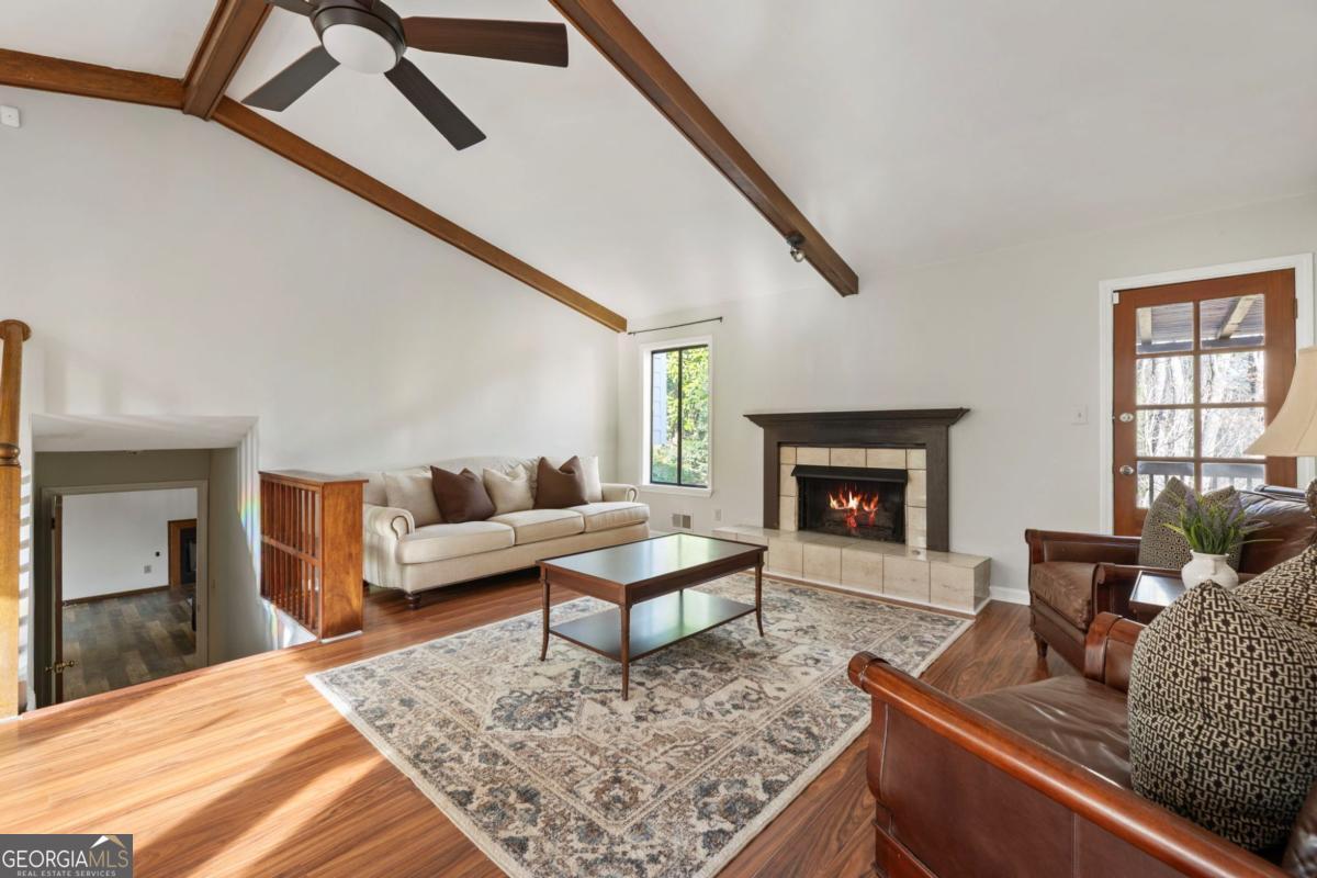 220 Wickerberry Hollow