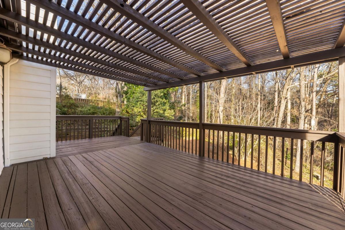 220 Wickerberry Hollow