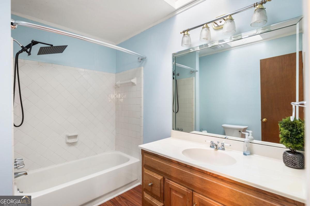 220 Wickerberry Hollow