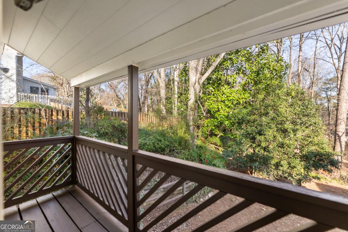 220 Wickerberry Hollow