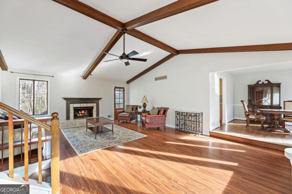 220 Wickerberry Hollow