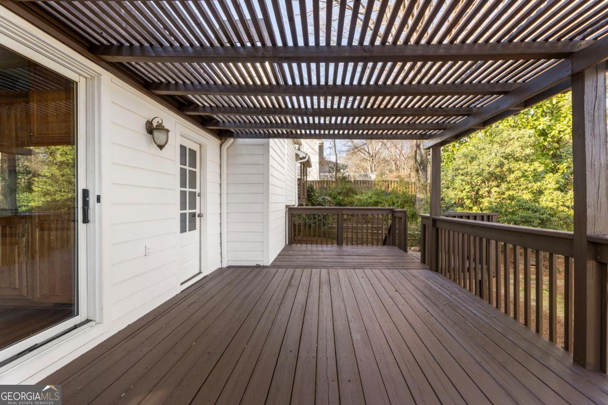 220 Wickerberry Hollow