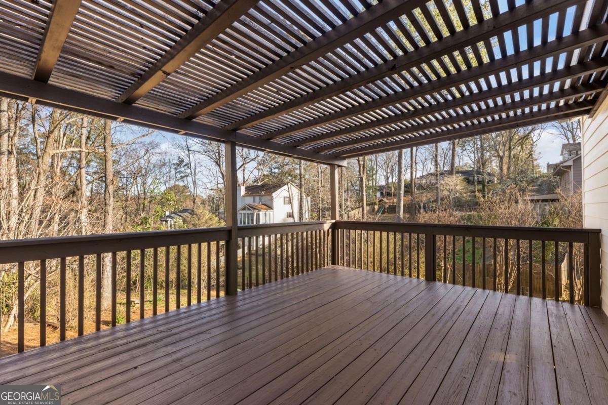 220 Wickerberry Hollow