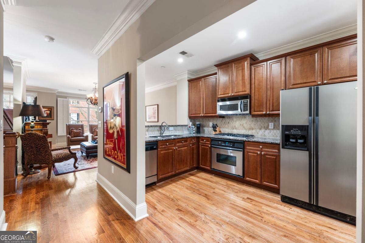 5460 Glenridge Park # 1303