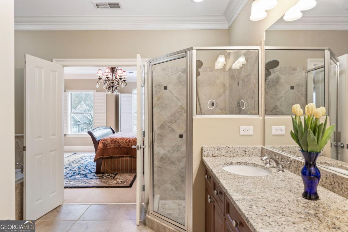 5460 Glenridge Park # 1303