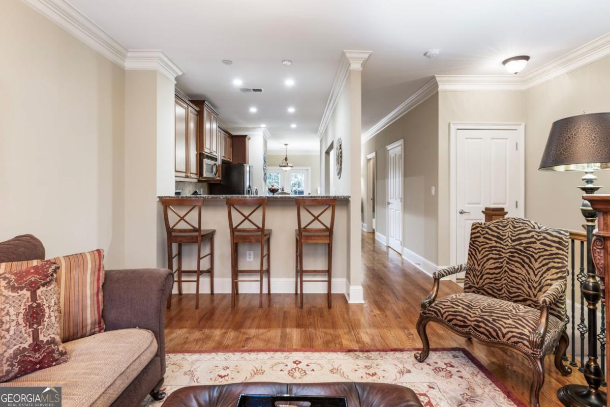 5460 Glenridge Park # 1303