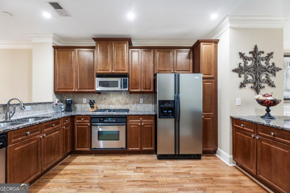 5460 Glenridge Park # 1303