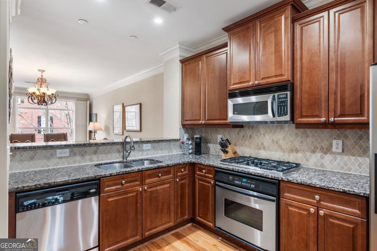 5460 Glenridge Park # 1303