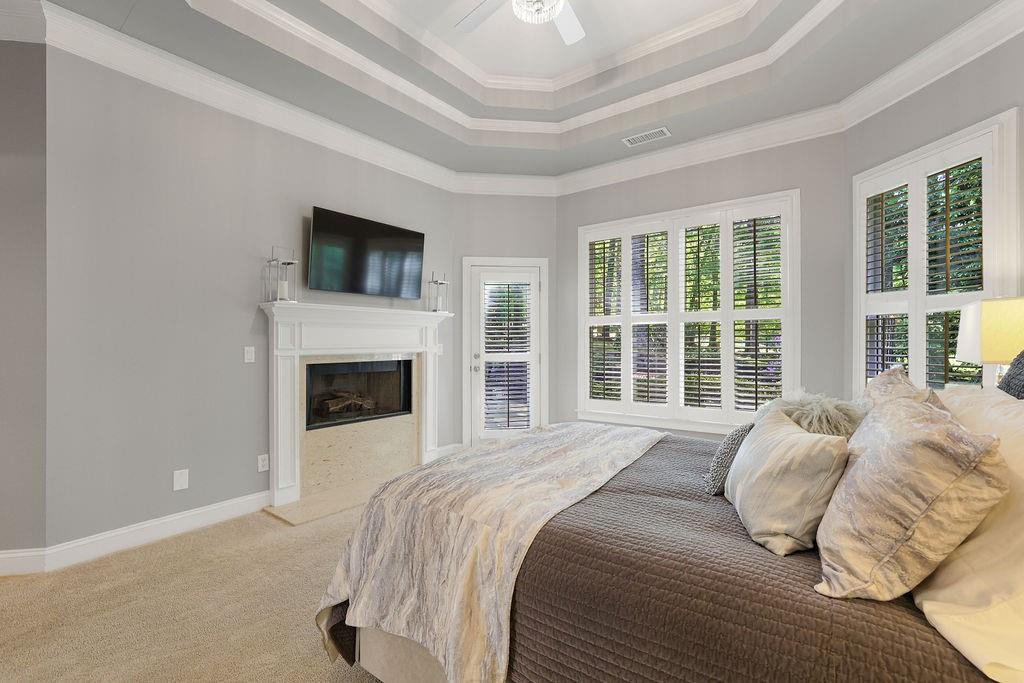 1200 Beacon Hill Crossing