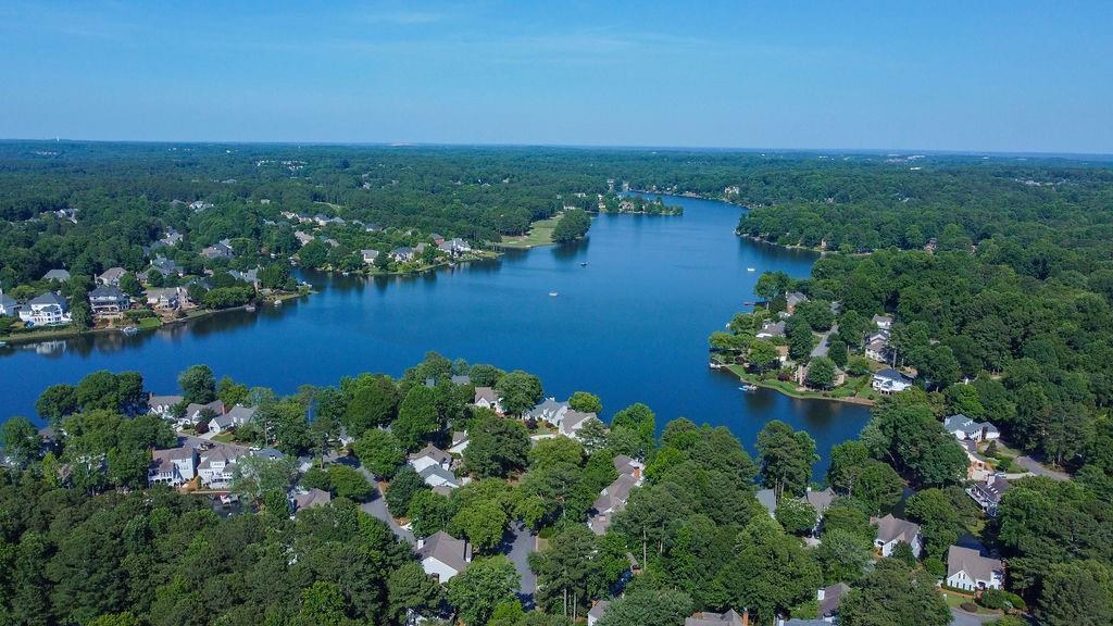 1200 Beacon Hill Crossing