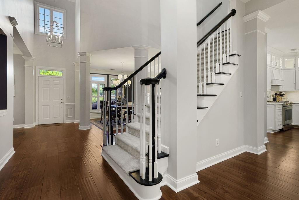 1200 Beacon Hill Crossing