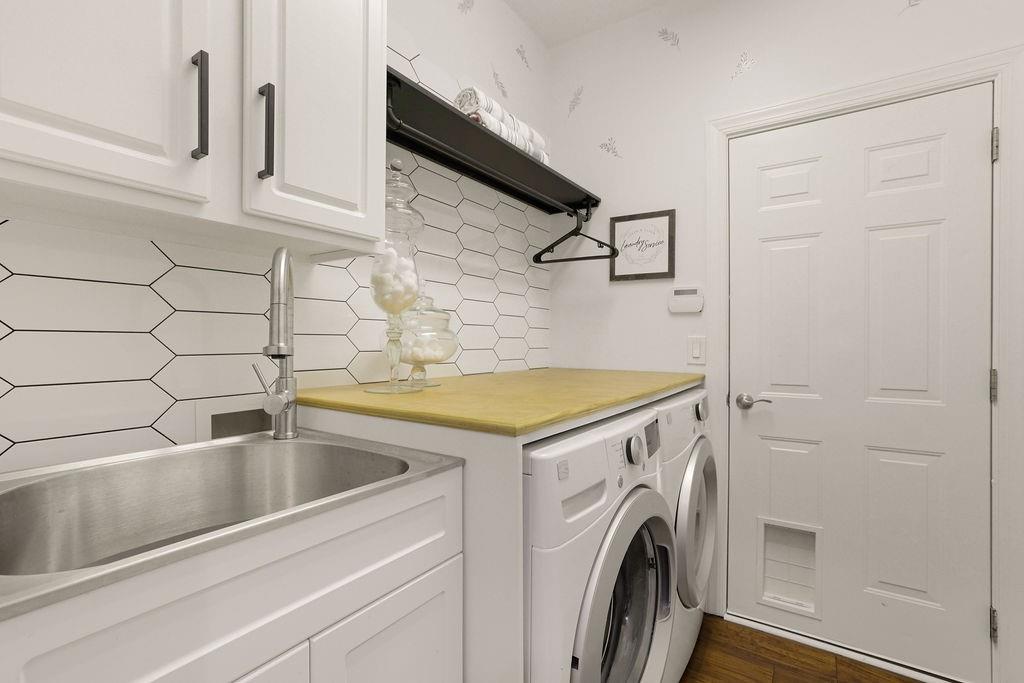 1200 Beacon Hill Crossing