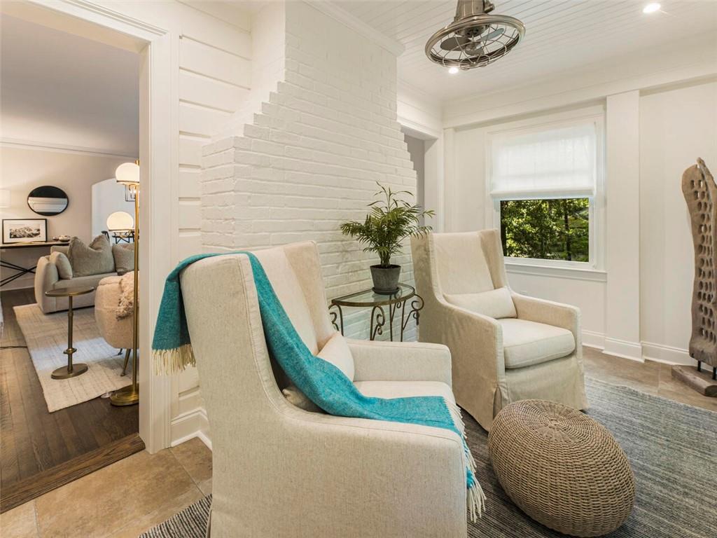 3788 Powers Ferry Road NW