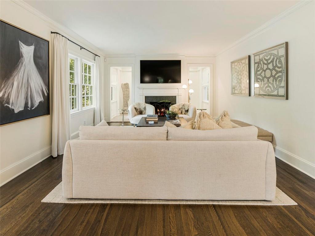 3788 Powers Ferry Road NW