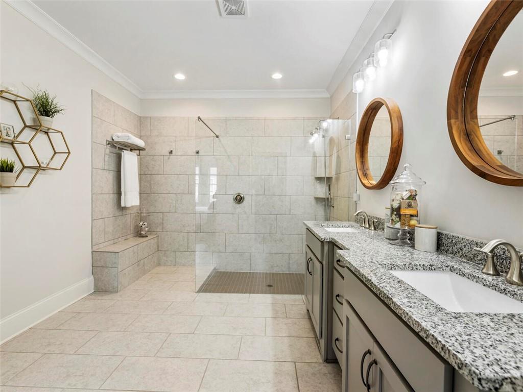 12567 Arnold Mill Road