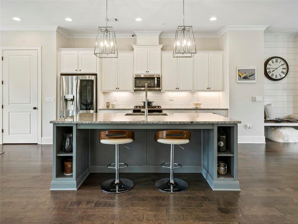 12567 Arnold Mill Road