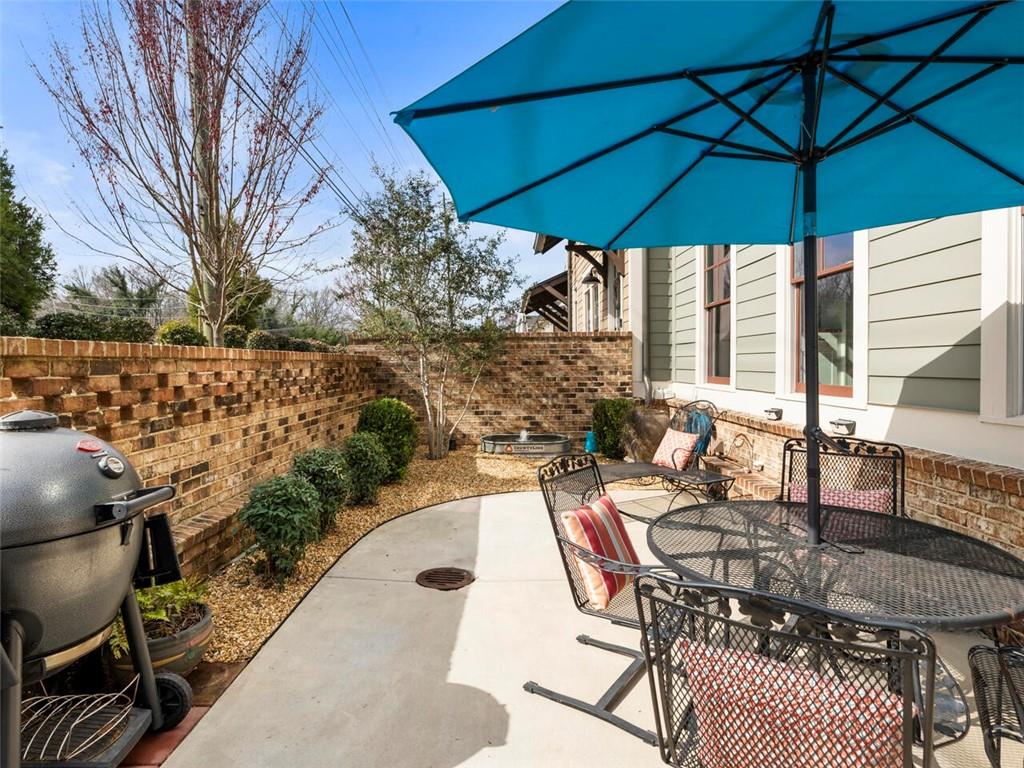 12567 Arnold Mill Road