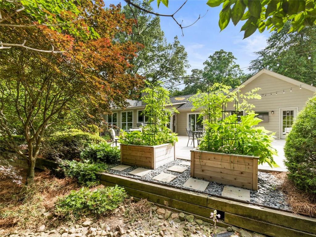 2337 Smoke Rise Court