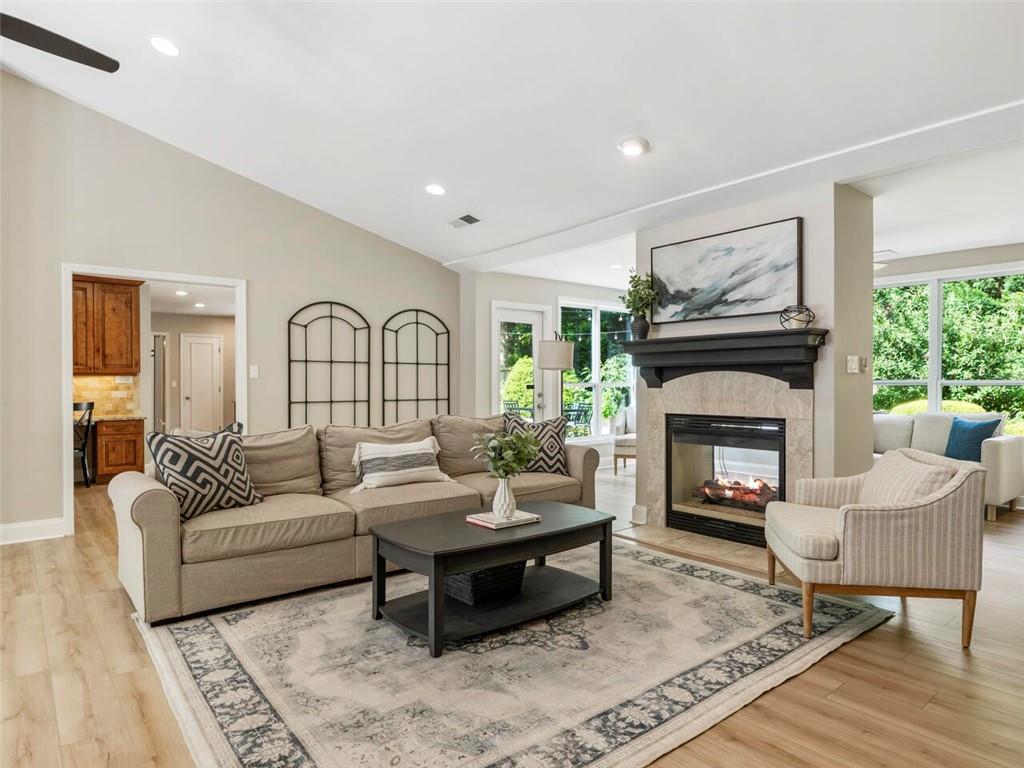 2337 Smoke Rise Court