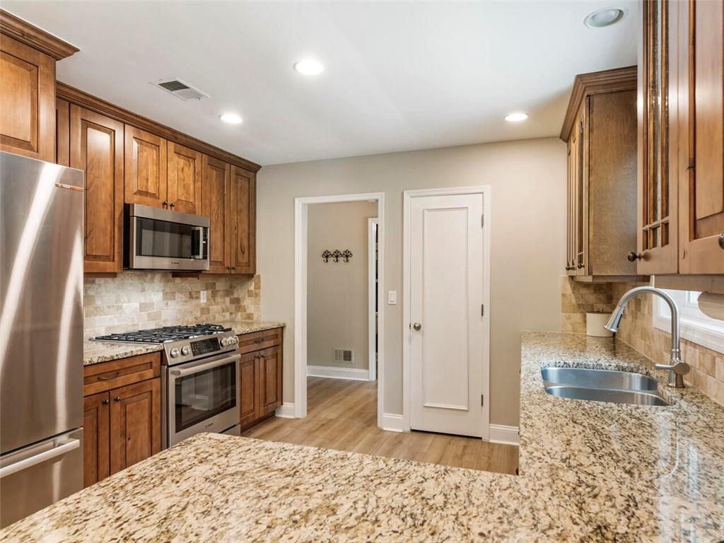 2337 Smoke Rise Court