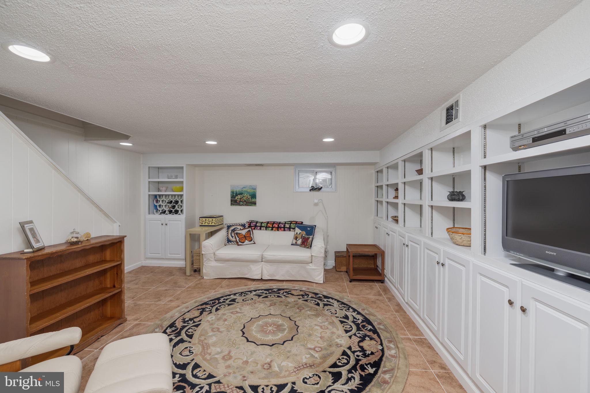 4875 28th STREET S Unit: B