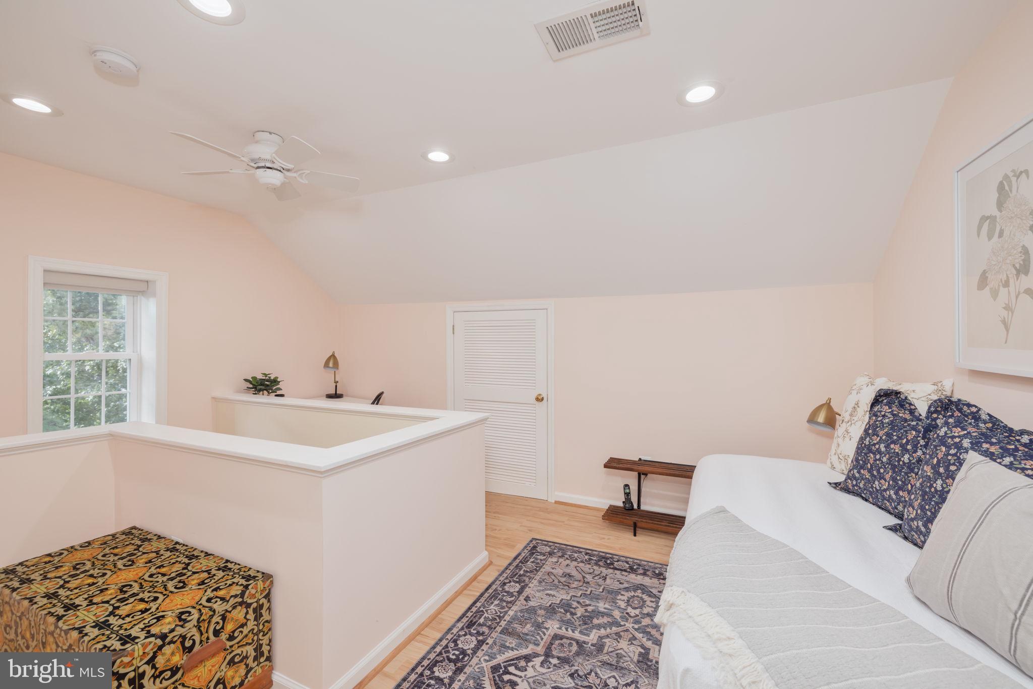 4875 28th STREET S Unit: B