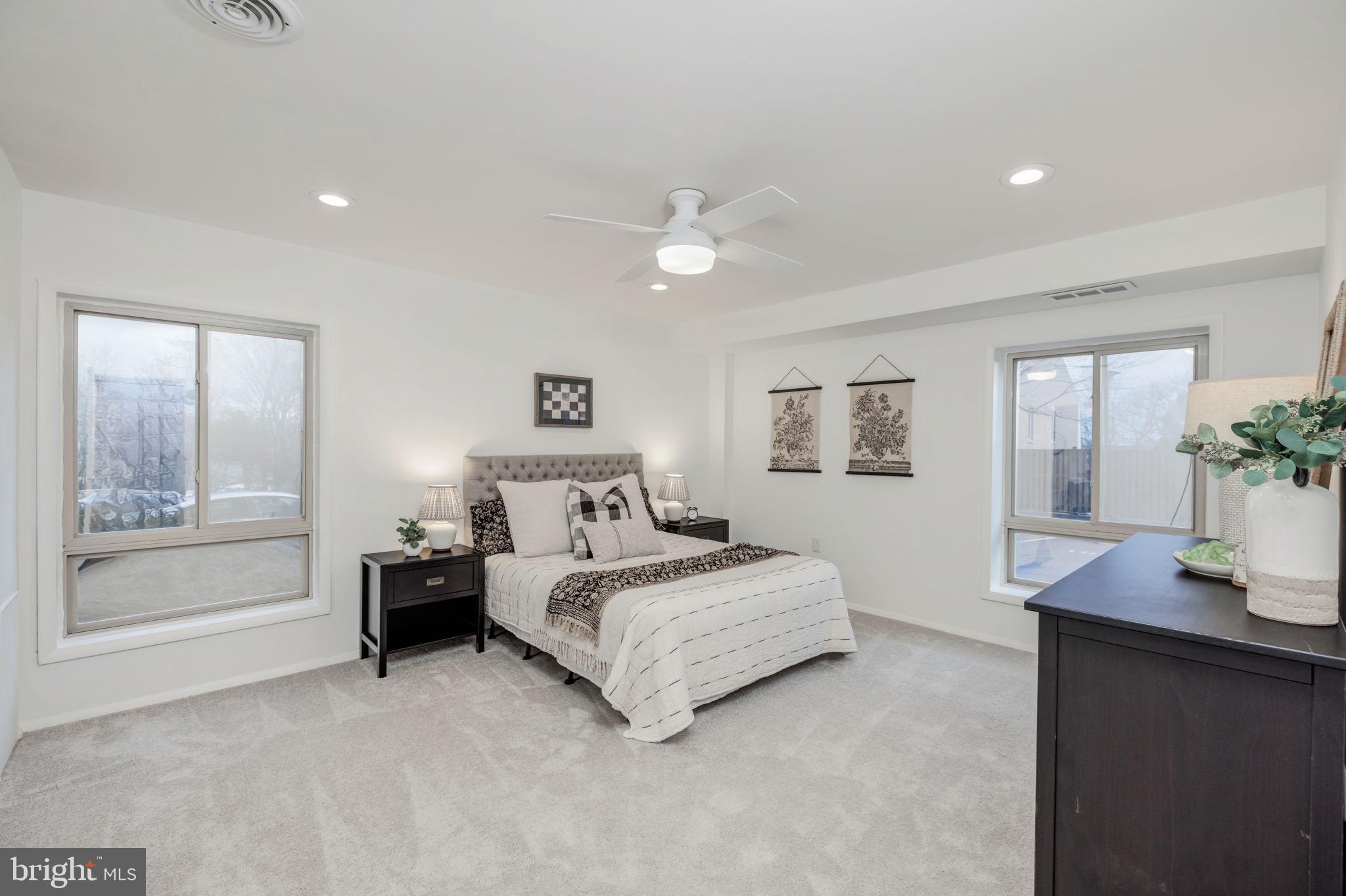 5250 Valley Forge DRIVE Unit: 105