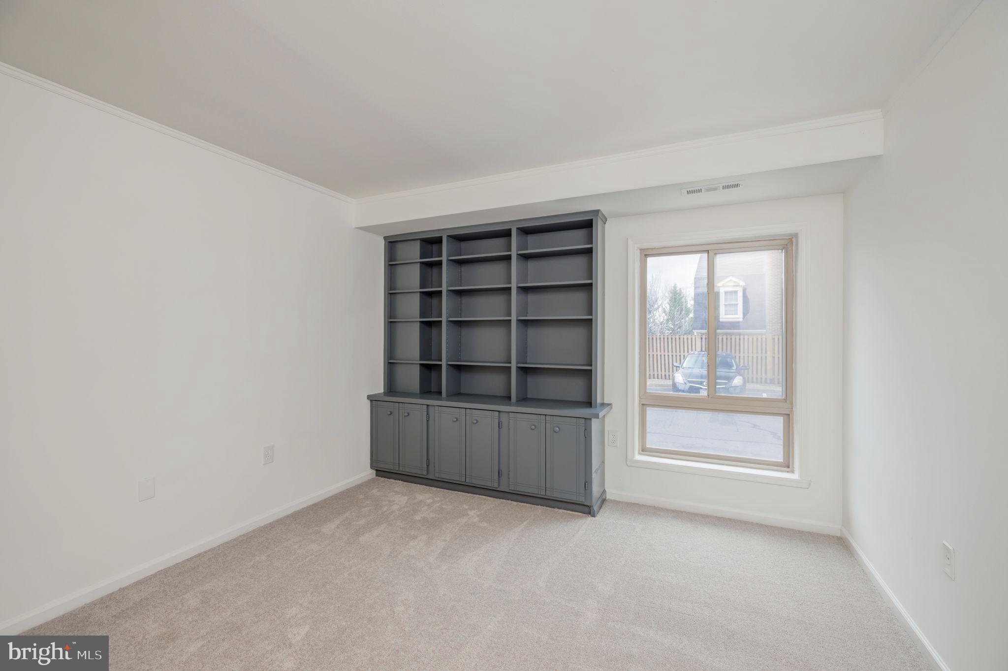 5250 Valley Forge DRIVE Unit: 105