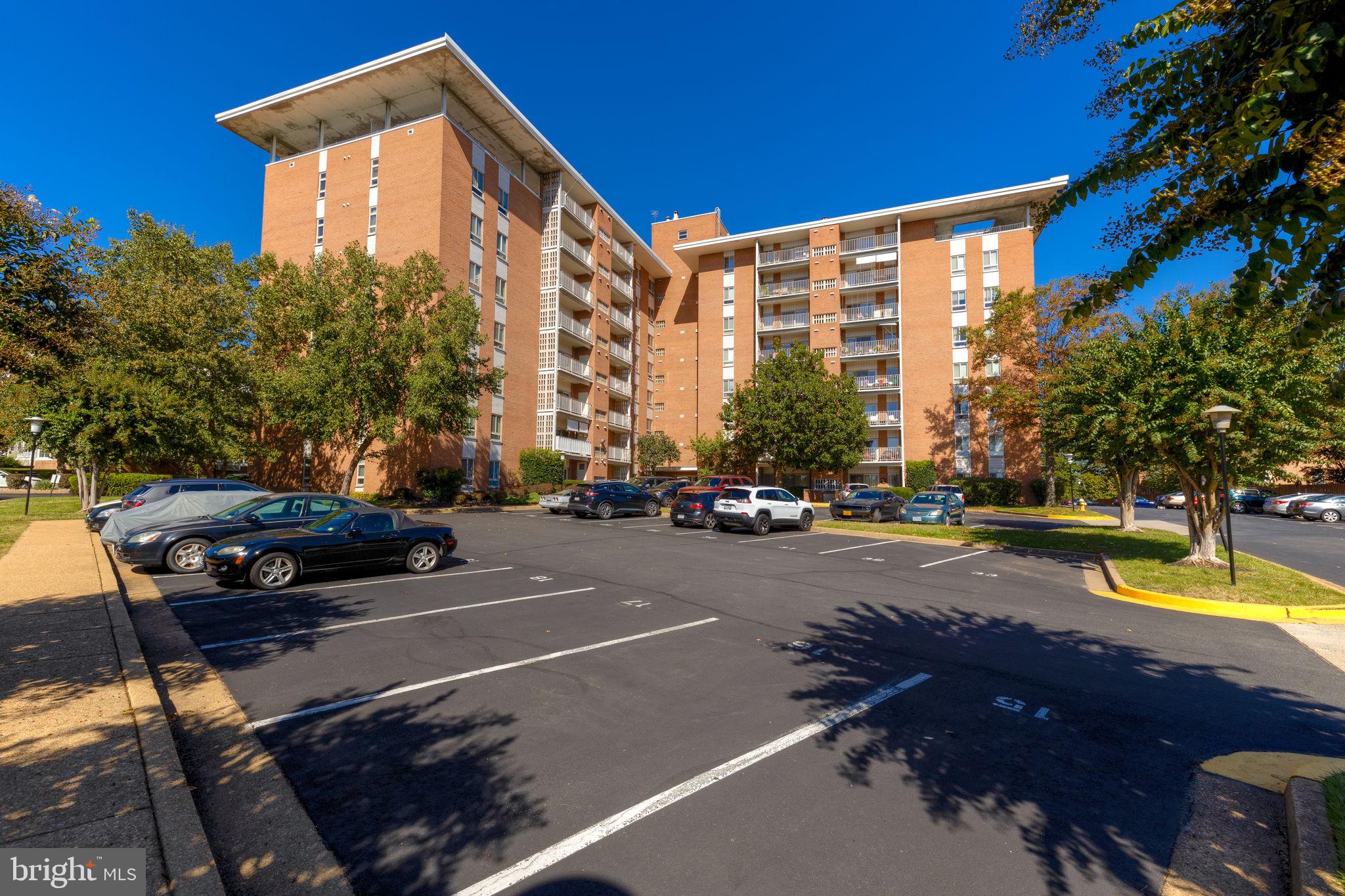 5250 Valley Forge DRIVE Unit: 105