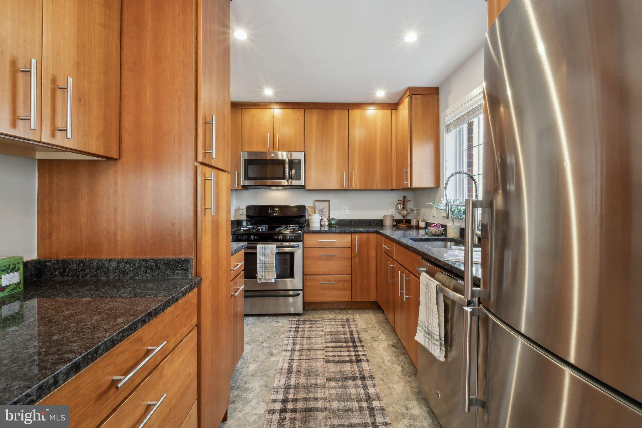 1300 Martha Custis Dr