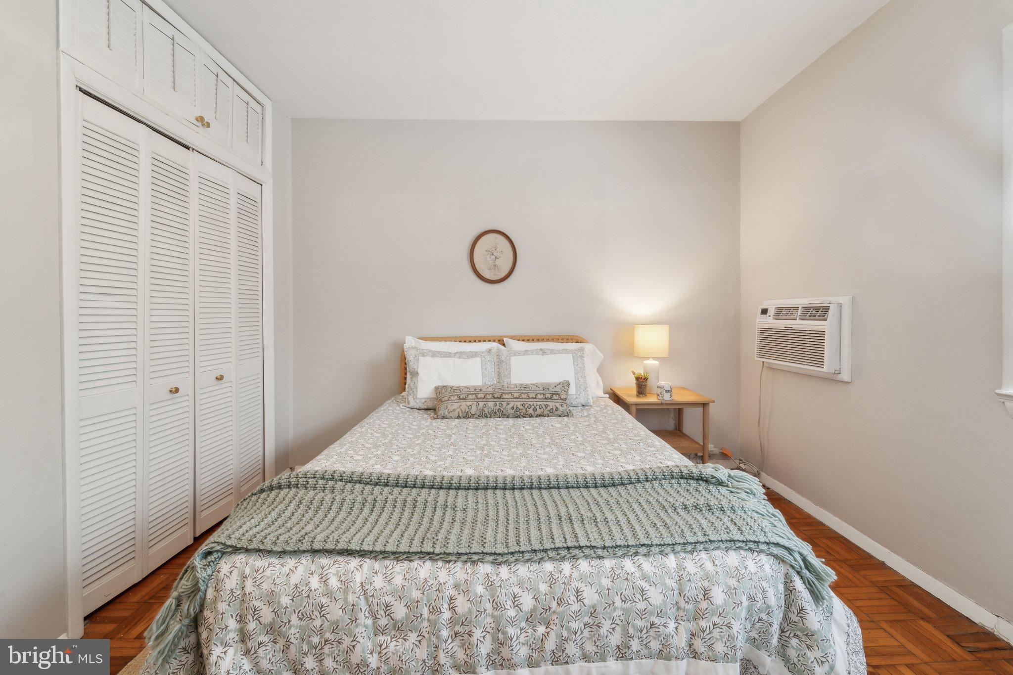 1300 Martha Custis Dr