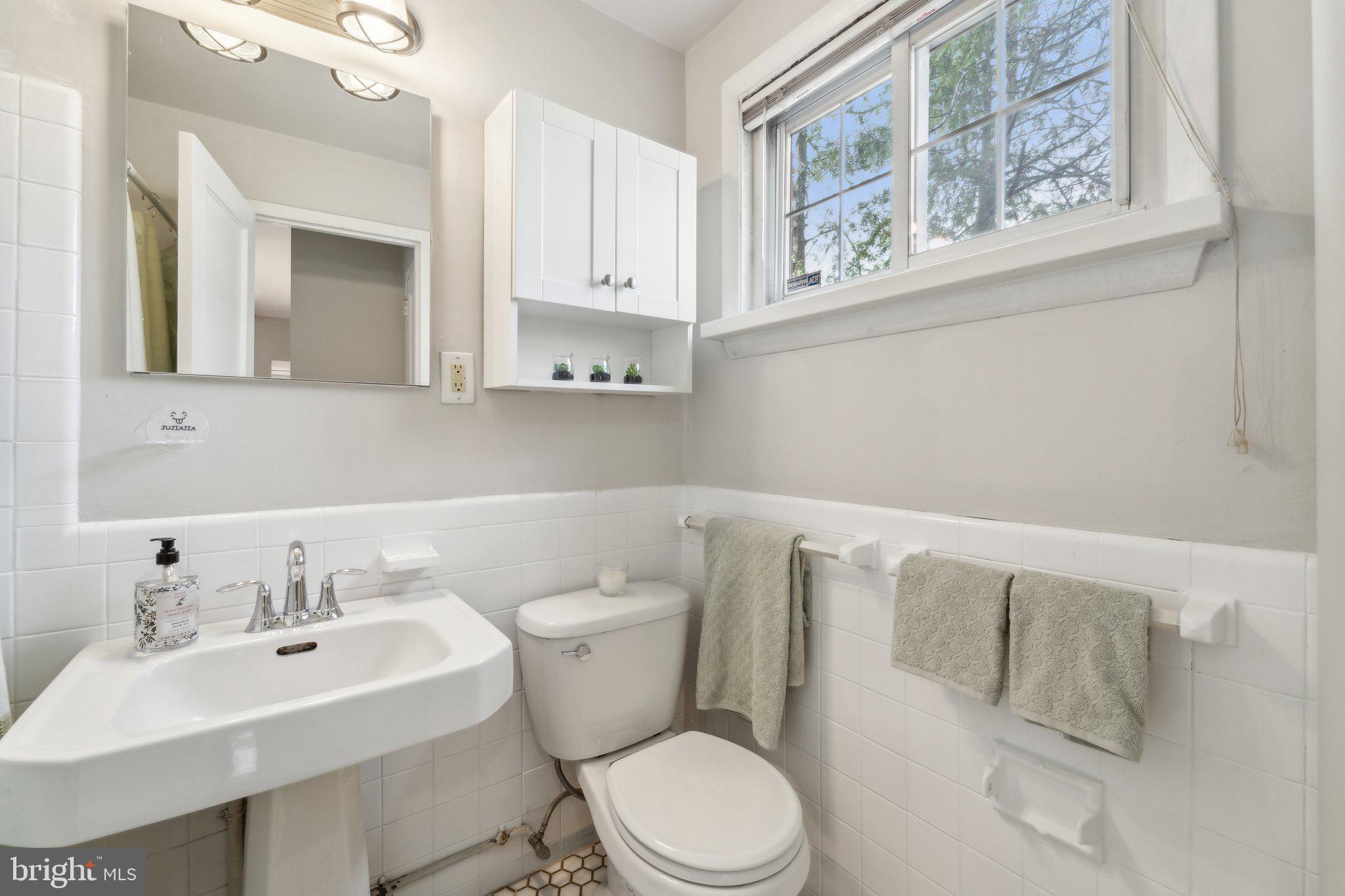1300 Martha Custis Dr