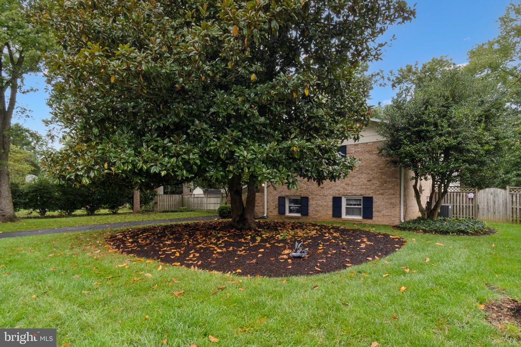2508 Londonderry Rd
