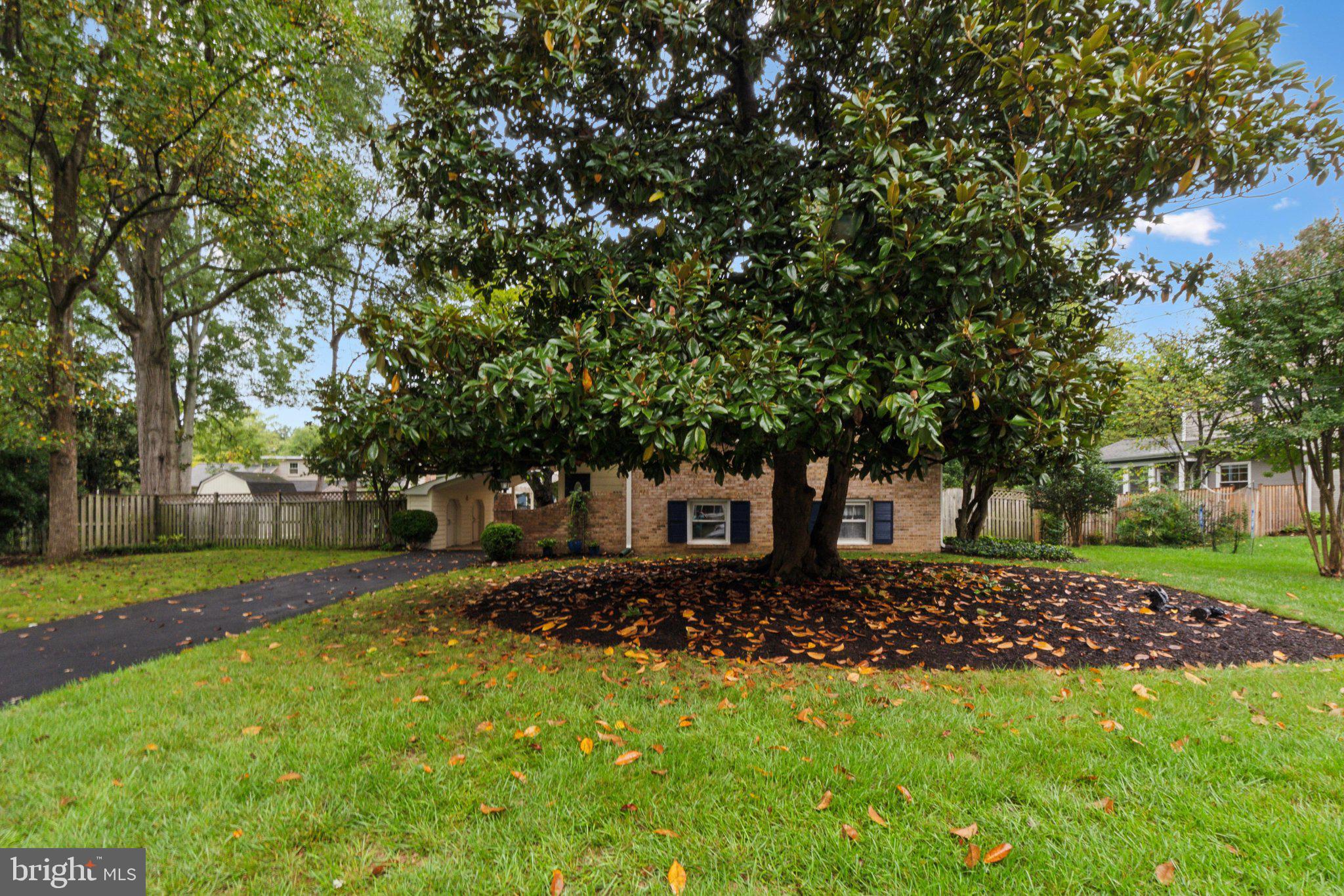 2508 Londonderry Rd