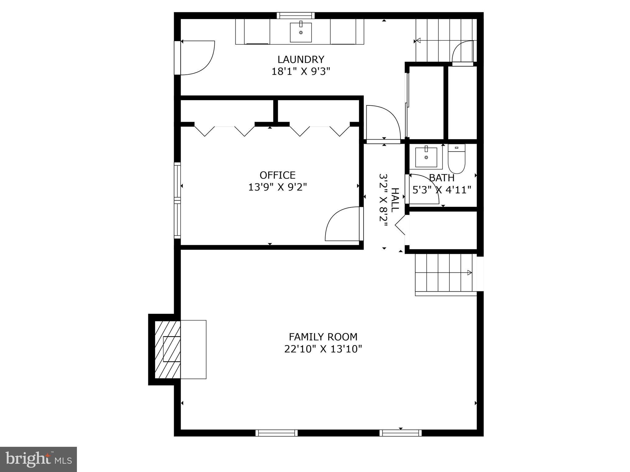 1903 Leo Ln