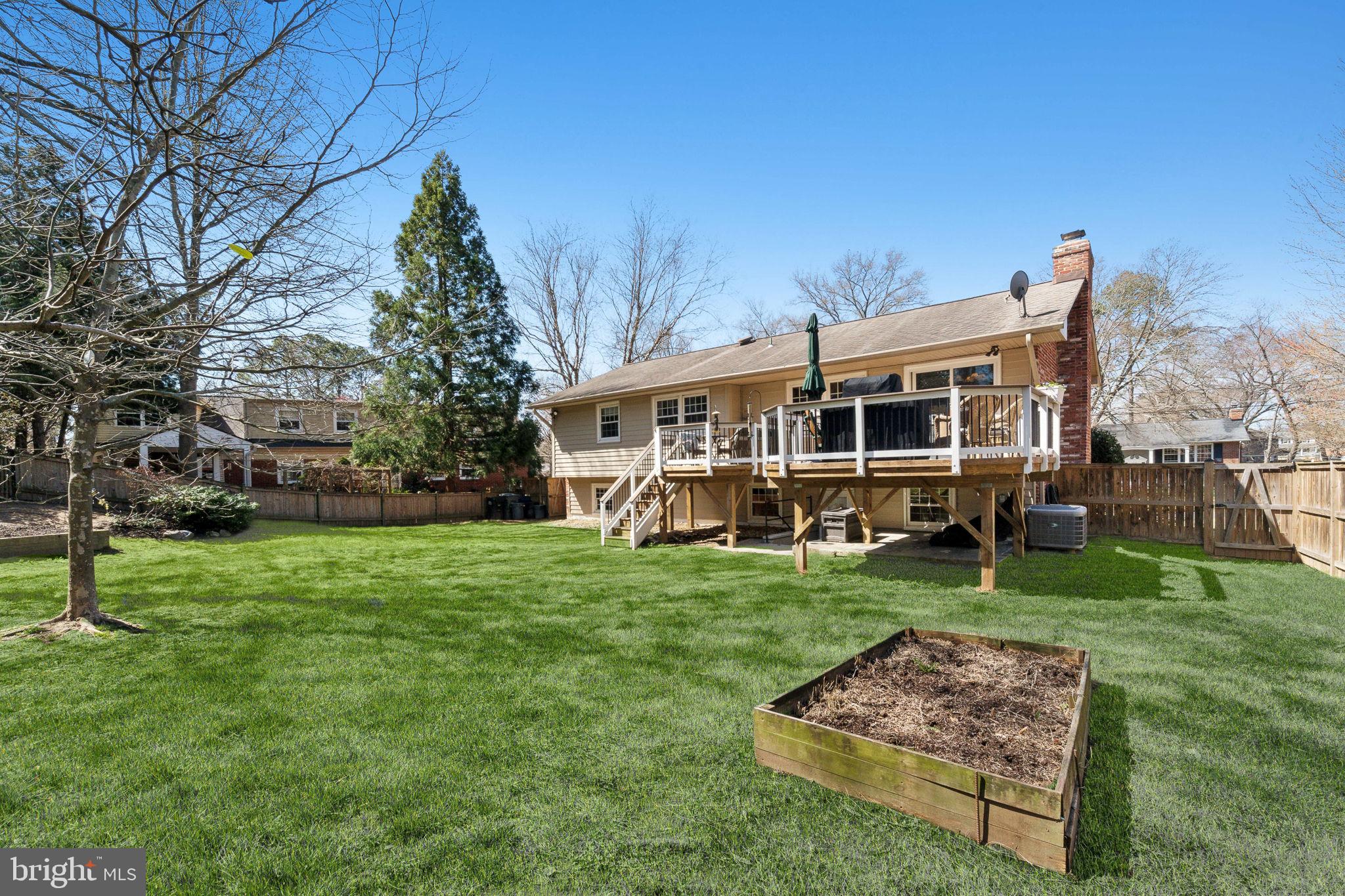 8711 Bradgate Rd